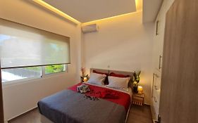 'Aegean Breeze' Lux & Cozy Apartment In Nea Makri